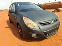 HYUNDAI i20 année 2011 (thumb image 3)