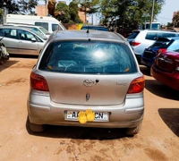 Toyota Yaris 2005 (thumb image 2)