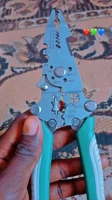 Pince multifonctionnelle (thumb image 1)